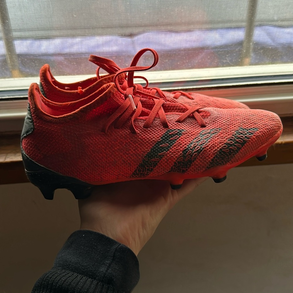 Boys adidas predator Soccer Cleats